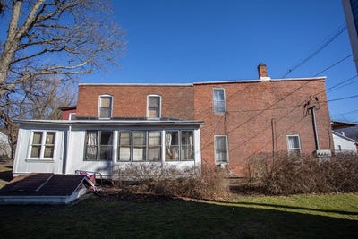 /international/us/15-east-hill-road-covington-pa-110100720801/