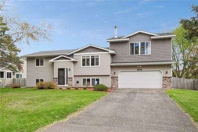 /international/us/9875-hamline-avenue-n-circle-pines-mn-110107874984/