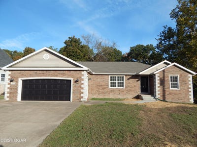 /international/us/4313-grand-avenue-joplin-mo-110120754665/