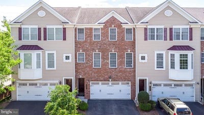 /international/us/103-mary-ambler-way-ambler-pa-110108171070/
