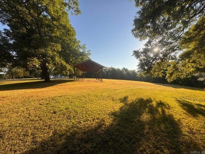/international/us/1300-jamestown-road-batesville-ar-110101431818/?lang=en