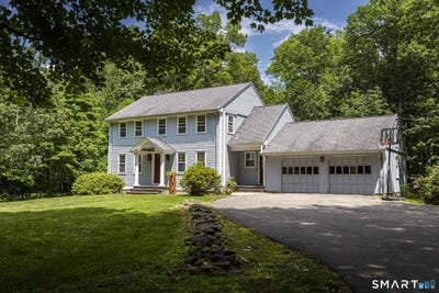 /international/us/27-west-street-hebron-ct-110108741524/