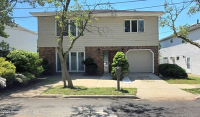 /international/us/80-normalee-road-staten-island-ny-110108694575/