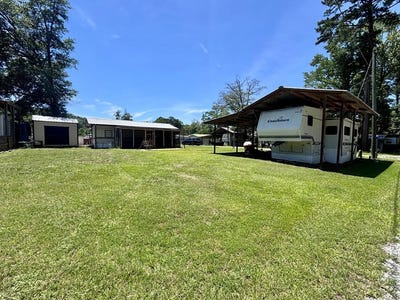 /international/us/18-cathy-ln-eufaula-al-110108575738/