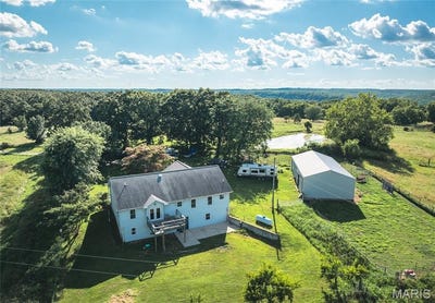 /international/us/147-trails-end-road-steelville-mo-110100322969/