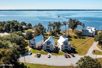 /international/us/89-country-club-drive-minnesott-beach-nc-110100894310/