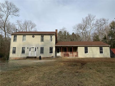 /international/us/37-anan-wade-road-glocester-ri-110105889015/