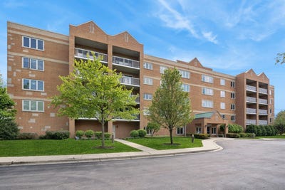 /international/us/7450-n-waukegan-road-niles-il-110107892518/