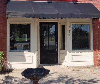 /international/us/5013-main-street-moss-point-ms-110102612656/