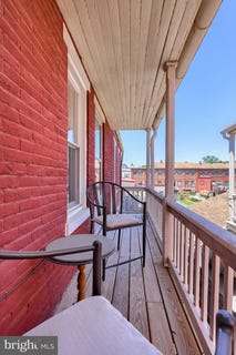 /international/us/731-locust-street-columbia-pa-110099153877/