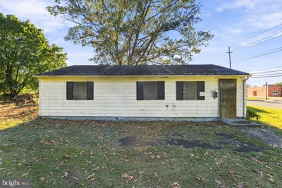 /international/us/8228-park-avenue-pennsauken-nj-110120666826/