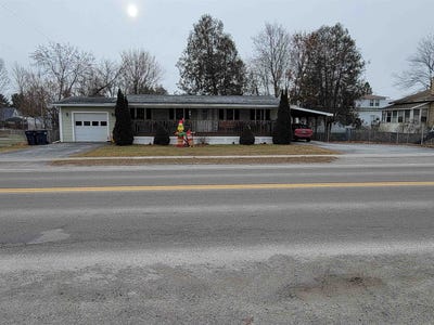 /international/us/66-first-street-swanton-vt-110103423468/
