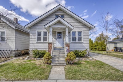 /international/us/17185-new-york-street-detroit-mi-110107207877/