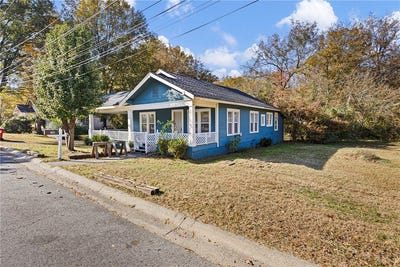 /international/us/709-n-griffin-street-morrilton-ar-110106258163/