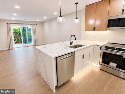 /international/us/2480-glengyle-drive-vienna-va-110109083085/