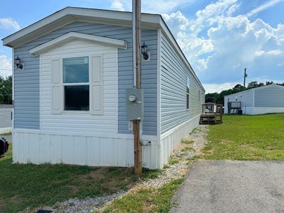 /international/us/803-austin-way-dandridge-tn-110108478873/
