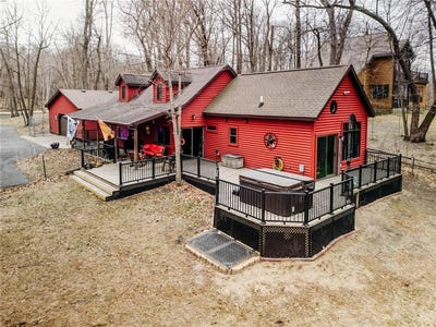 /international/us/48957-428th-street-perham-mn-110107289389/