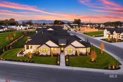 /international/us/6879-e-chicken-hawk-loop-nampa-id-110120466957/