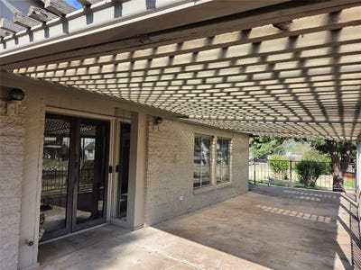 /international/us/9915-hefner-village-place-oklahoma-city-ok-110120627834/