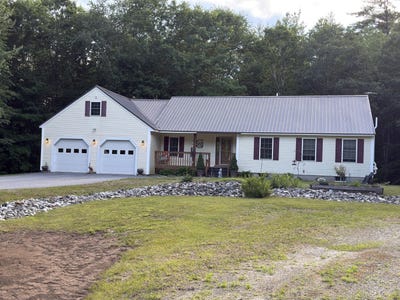 /international/us/14-wards-hill-road-baldwin-me-110108876975/
