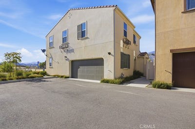 /international/us/570-jubilee-place-santa-paula-ca-110107628399/