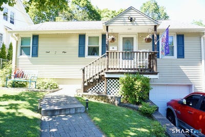 /international/us/33-colt-street-new-britain-ct-110108772502/