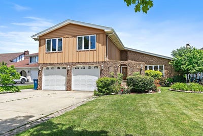 /international/us/1133-n-thatcher-lane-addison-il-110108979373/