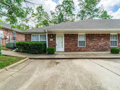 /international/us/1100-nw-lincoln-bentonville-ar-110108437738/