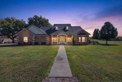 /international/us/14106-bald-hill-road-okmulgee-ok-110120715329/