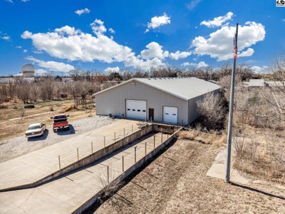 /international/us/2405-e-wasp-rd-hutchinson-ks-110108030203/