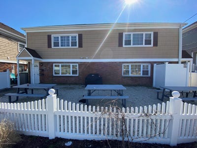 /international/us/703-sw-central-avenue-seaside-park-nj-110106144788/