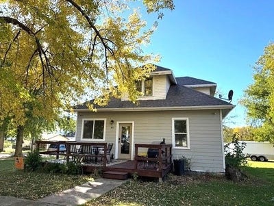 /international/us/401-n-birch-st-avon-sd-110103071391/
