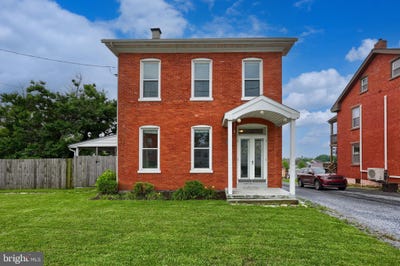 /international/us/3156-lincoln-highway-e-paradise-pa-110100718340/