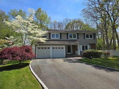 /international/us/9-nolan-court-hauppauge-ny-110099201524/