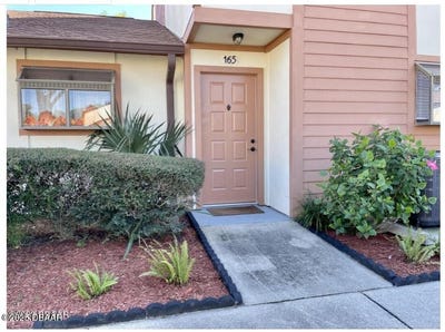 /international/us/165-white-fawn-drive-daytona-beach-fl-110108479652/