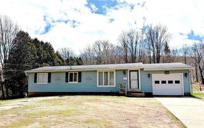 /international/us/623-county-road-negaunee-mi-110107996257/