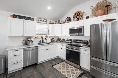 /international/us/400-s-cedar-street-leonard-tx-110095438927/