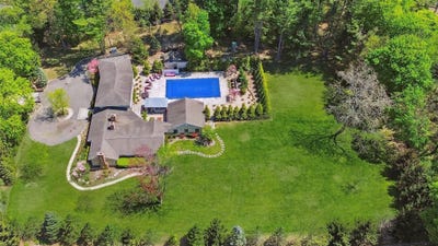 /international/us/1-pine-valley-road-upper-brookville-ny-110099041953/