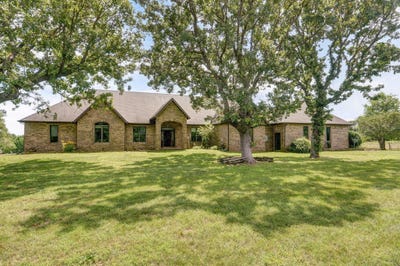 /international/us/9215-w-farm-road-94-willard-mo-110100314045/