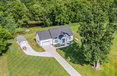 /international/us/8924-chicory-lane-portland-mi-110100809423/