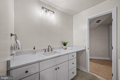 /international/us/3405-woodvalley-drive-pikesville-md-110101213103/?lang=de
