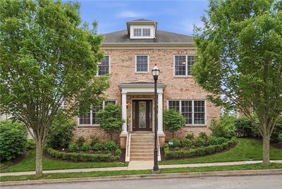 /international/us/1690-shelburne-ln-pittsburgh-pa-110106923828/