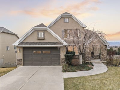 /international/us/8987-n-cottage-canyon-dr-cedar-hills-ut-110106320376/