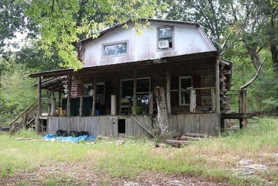 /international/us/121-wickham-road-mountain-view-ar-110098915642/