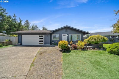 /international/us/4005-filbert-st-tillamook-or-110108614343/