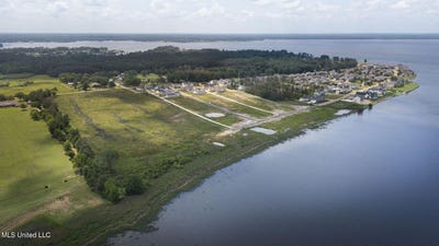 /international/us/170-bald-eagle-drive-lot-170-brandon-ms-110108451027/
