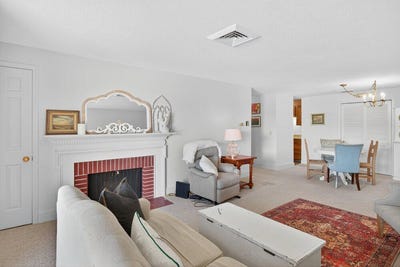 /international/us/42-old-colony-way-orleans-ma-110104851090/