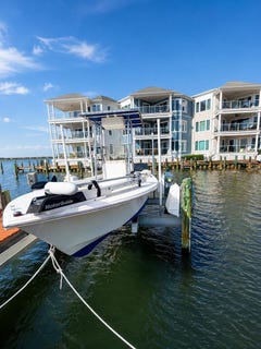 /international/us/6321-116-captains-lane-chincoteague-va-110108746752/