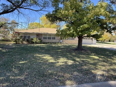 /international/us/1321-n-chestnut-st-beloit-ks-110103423026/