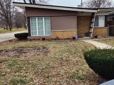 /international/us/3029-w-83rd-place-chicago-il-110104433082/